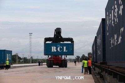 物暢其行 貿易興旺 中老鐵路的貨運業(yè)務(wù)也不斷提升